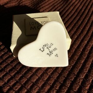 “Love you mom” Ceramic paperweight